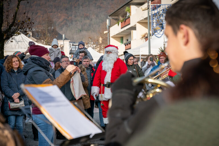 marché de noel crolles quentinfombaron web 12