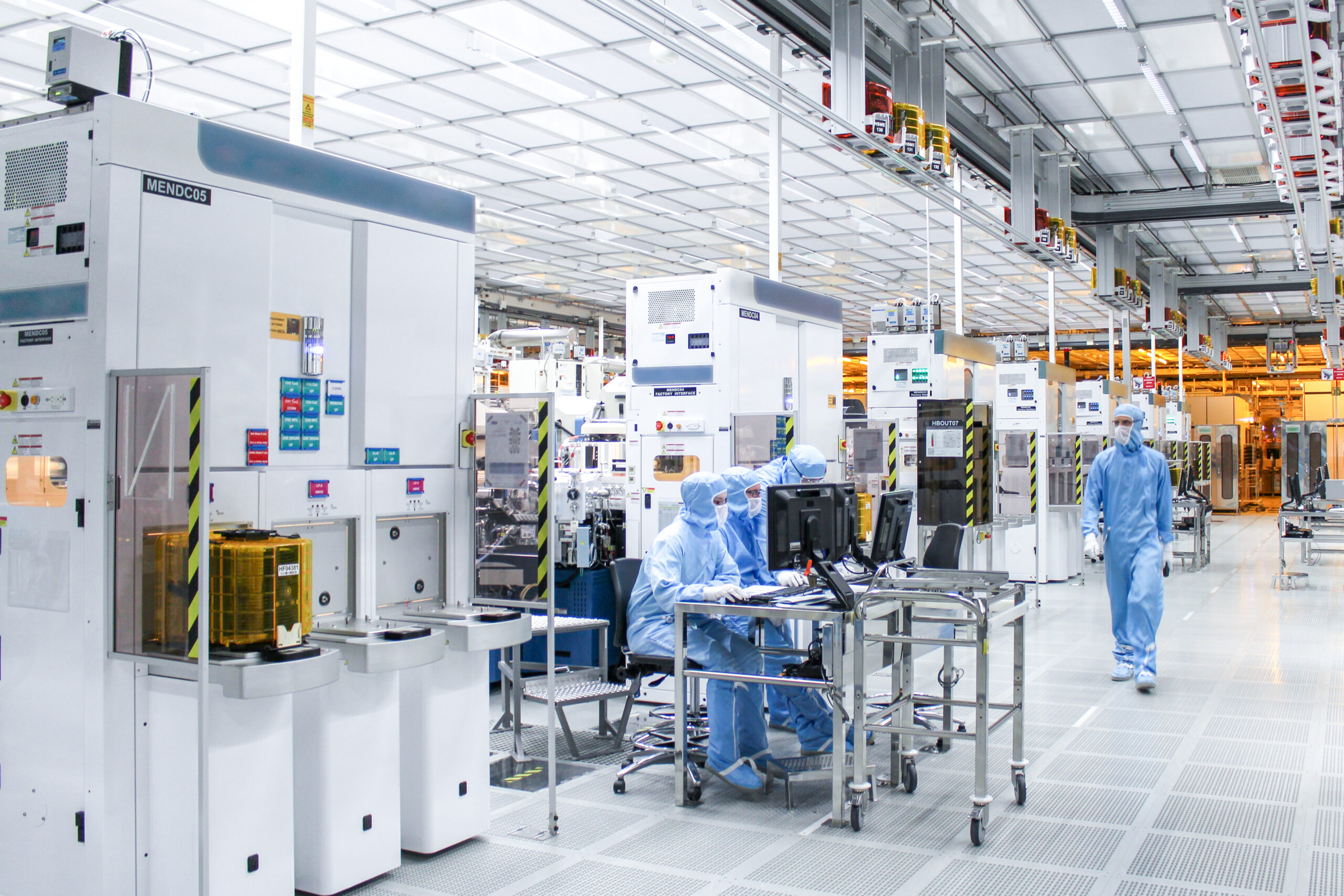 stmicroelectronics site de crolles usine de fabrication de plaquettes de silicium en 300 mm